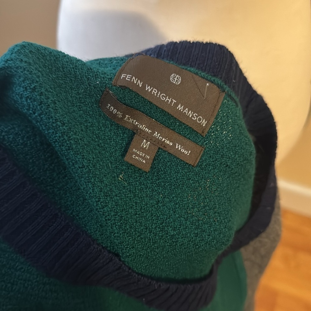 Fenn wright Manson women’s pull over wool sweater green/grey M - Picture 5 of 5